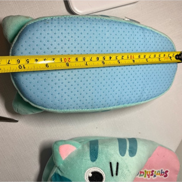 Squishland Tabby Cat Plush Slippers - Jules. Size 7-9. New. - Picture 5 of 5